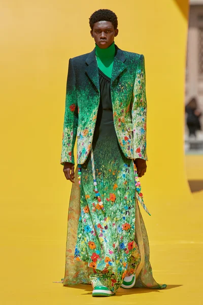 Look 72